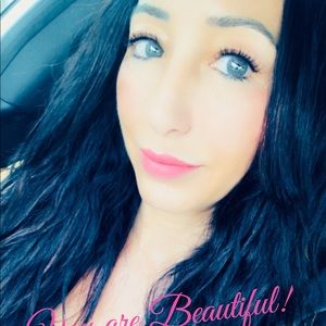 Meet your Posher, Beverlie